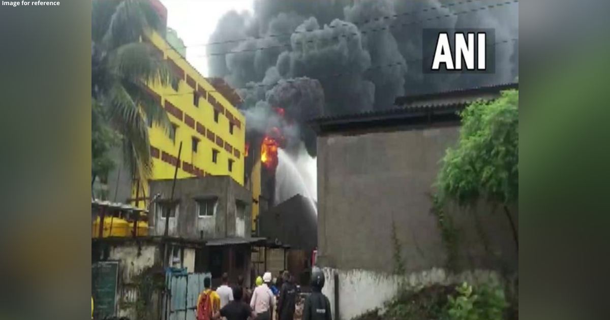 Fire breaks out at a chemical factory in Gujarat's Valsad